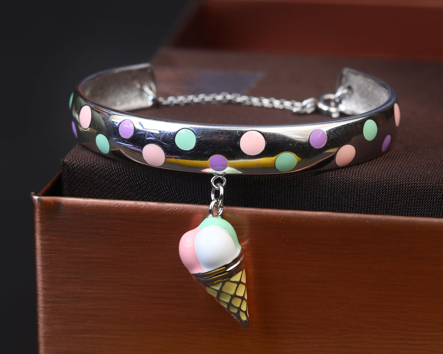 silver studded bracelet kids polka dot print motif 925 detail