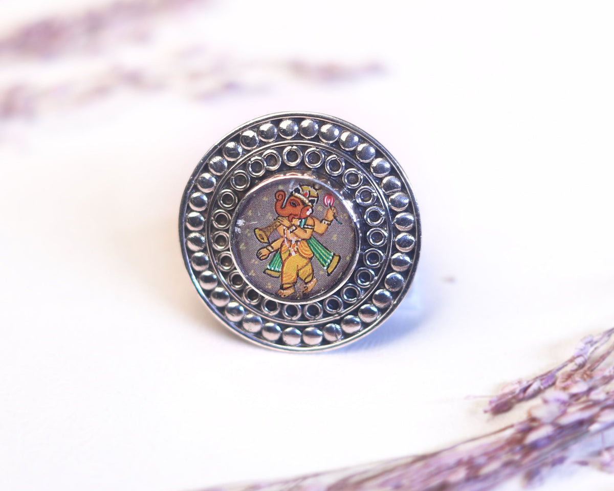 Close-up of Lord Ganesha ring motif detail